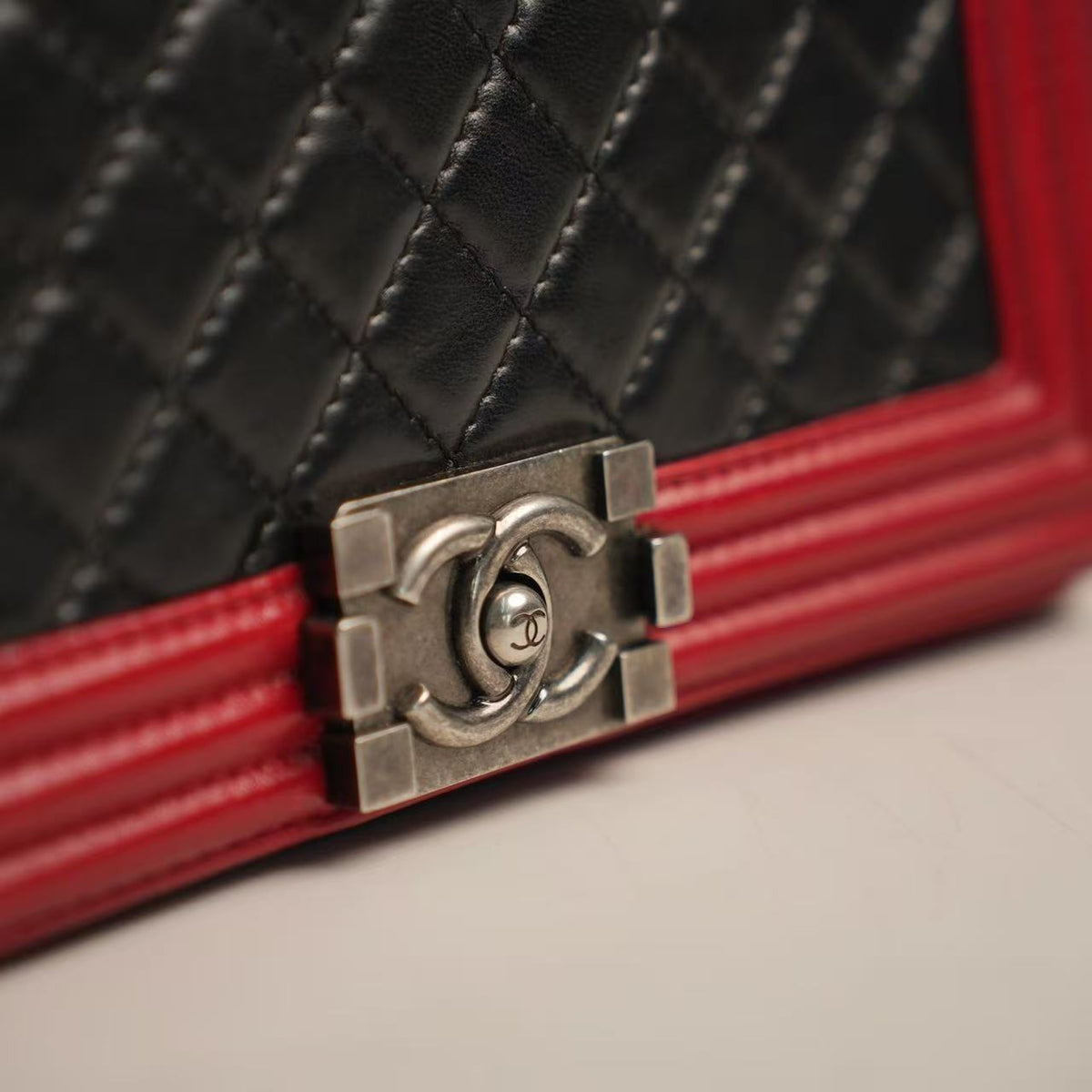Chanel Boy Flap Shoulder Bag (Medium, Black & Red Bi‑Color)